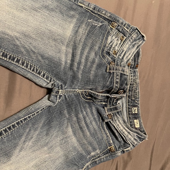 Size 26 miss me skinny jeans - Picture 3 of 3